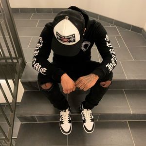 Meet your Posher, Jason